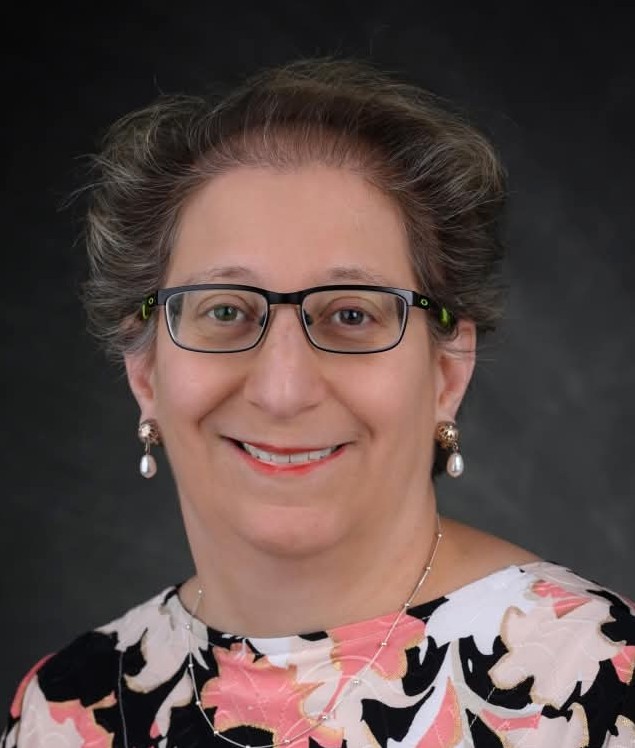 Theresa Spataro headshot.